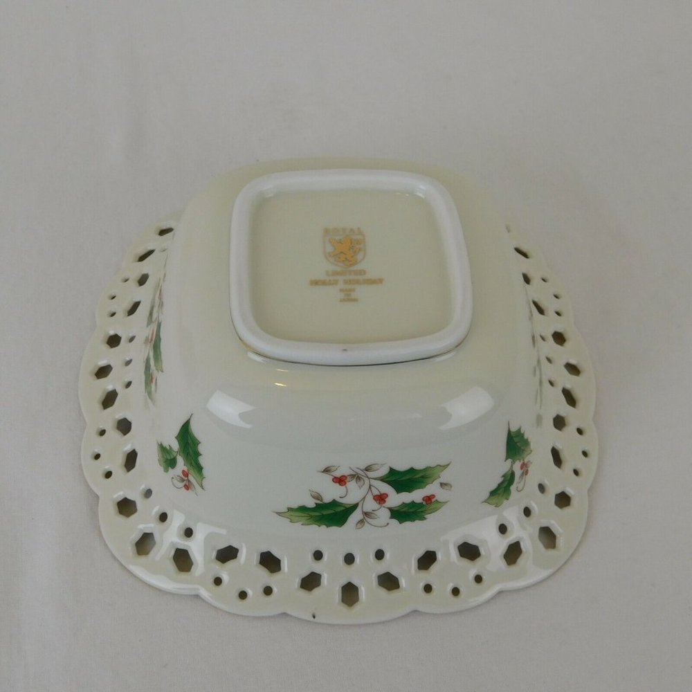 Pierced Treat Bowl Square Gold Trim Royal Limited Holly Holiday Christmas Japan - Picture 6 of 10